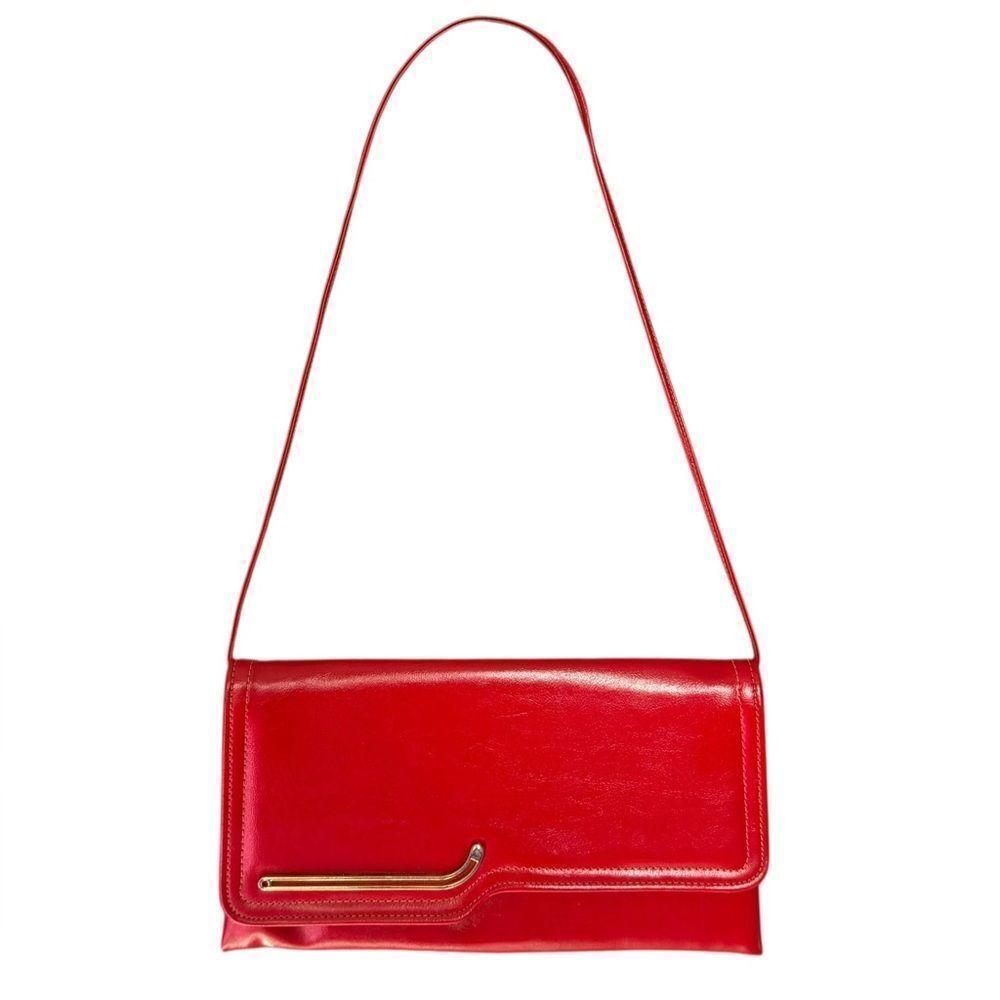 Elegant Red Vintage 1980s Leather Shoulder Bag With Gold Accent